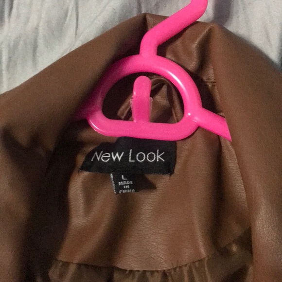 Large jacket - Picture 2 of 4